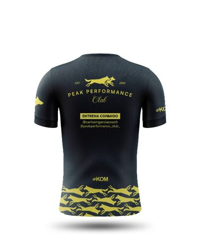 Camiseta Peak Performance Club en segunda vista